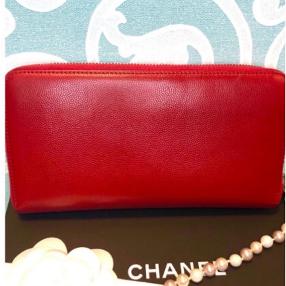 CHANEL caviar skin long wallet red with silver logo comes with COA dustbag & box - Picture 16 of 17